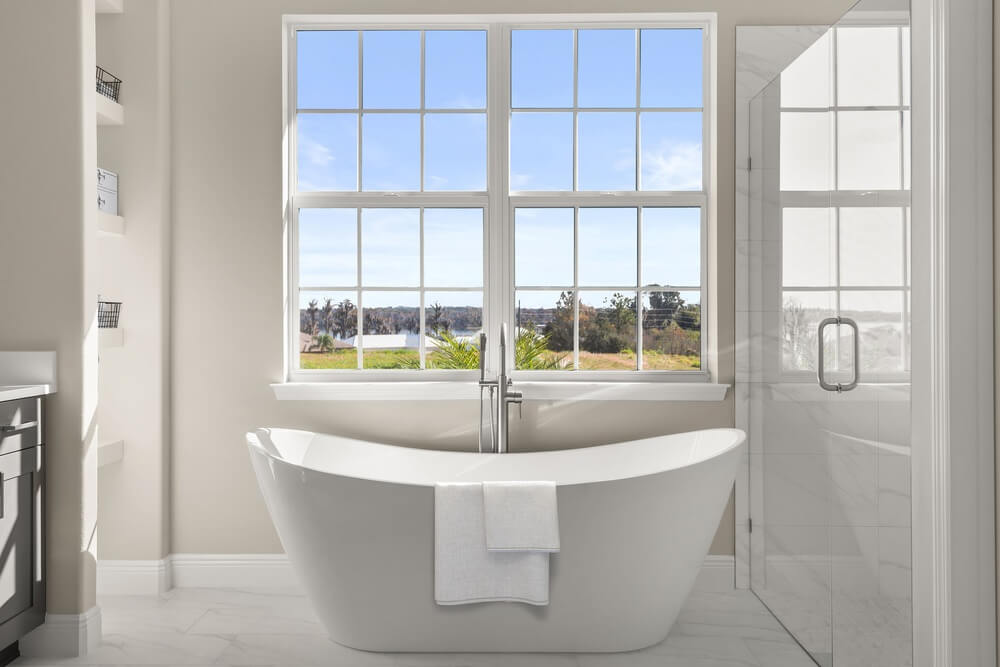 custom-home-builder-bathroom-tub-highland-homes-clermont-fl
